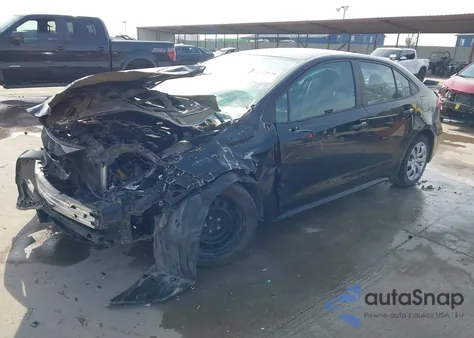 2020 Toyota Corolla Le z USA, uszkodzony, nr VIN 5YFEPRAE8LP106092